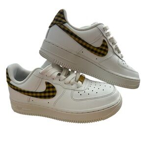 Nike Air Force 1'07‎ Essential Trend, Summit White/Bronzine-Black, sz 5